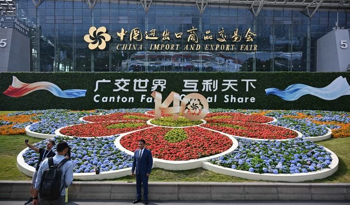 风雨难羁燕初回——广东经济增速追平全国的背后