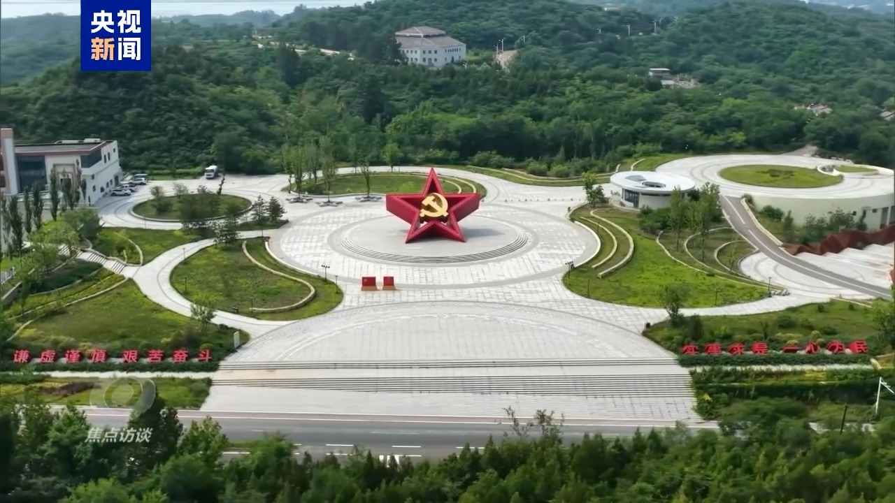 焦点访谈丨理论品格固根基——思想的力量
