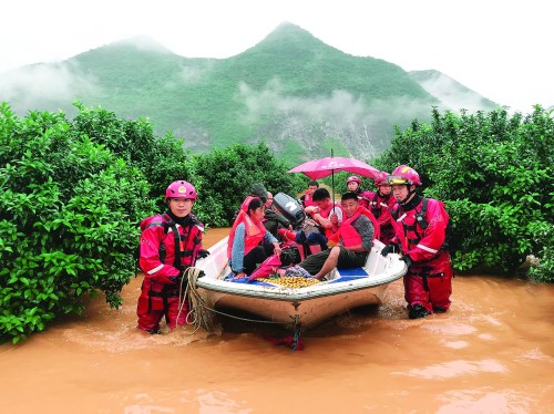 灵川三街人口_广西灵川紫云英图片(2)