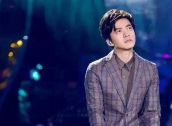 怎么做才能当歌手 1570890283250136154.jpg