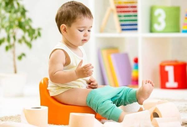 婴儿几个月出现意识 5830095222699832938.jpg