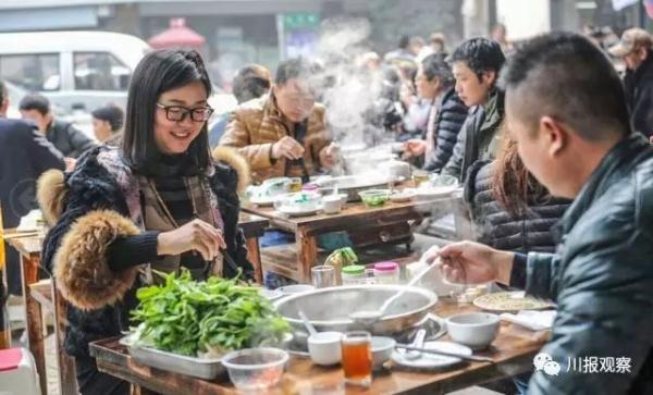 老总吃饺子_吃饺子卡通图片(3)