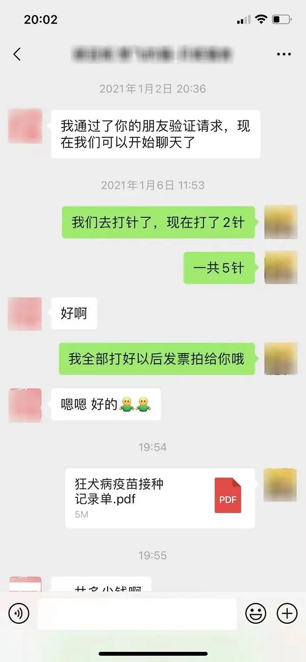 撸猫馆“喵星东说念主”捏伤宝宝！店家说法气东说念主