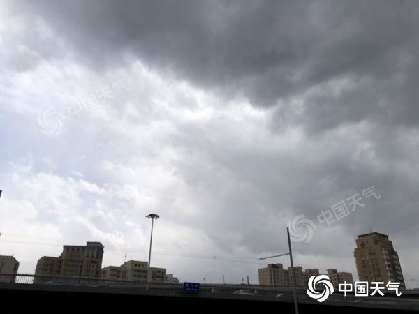 @上班族，注意防范！北京今日晚高峰有风有雨