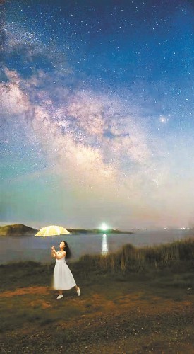 夏夜银河迎来绝佳观测季 专业人士支招如何观赏和拍摄