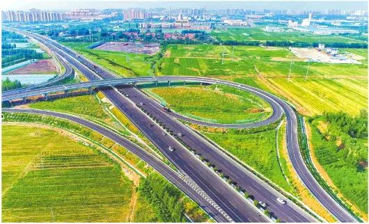 聚焦丨京台高速德州至齐河段改扩建项目正式通车 为山东“十四五”期间首条通车高速重点项目