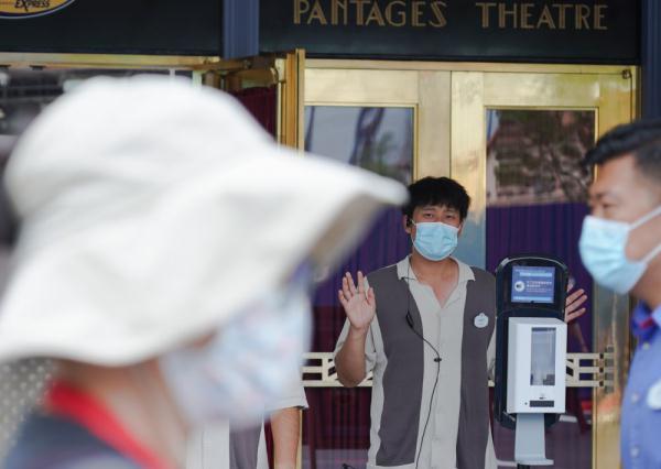 北京环球度假区抢先看：疫情防控与压力测试并重