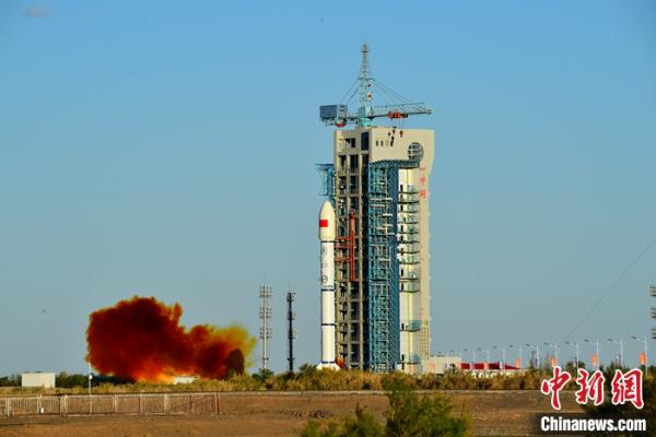 一箭三星！中国成功发射融合试验卫星01/02星