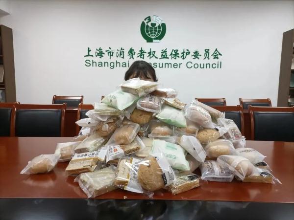 薇娅、丁香医生带货翻车？上海消保委检测销量第一的网红全麦面包，结果惊人！