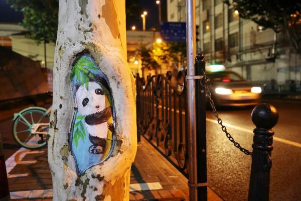 熊猫、蓝孔雀、小猫咪...上海街头“长”出了小动物