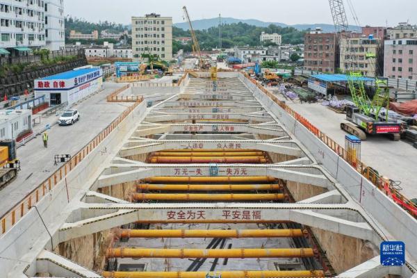 深圳东部轨道干线地铁3号线四期建设进展顺利