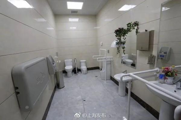 上海地铁上厕所竟然有凭证？有的站点还有“暗号”