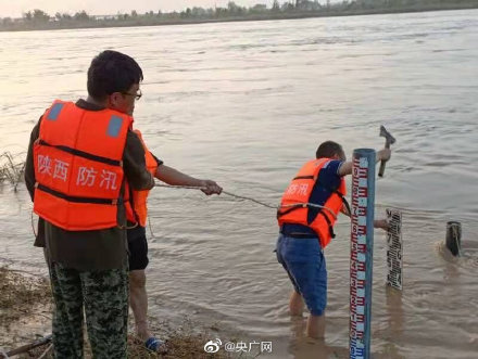 暴雨导致渭河陕西境内形成3号洪水
