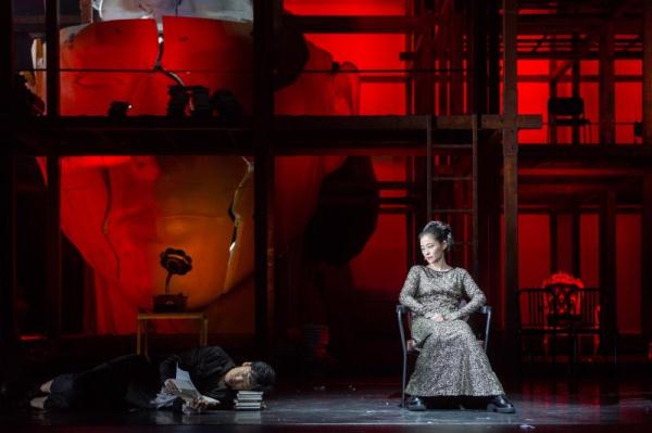 梅婷等主演，孟京辉版《红与黑》乌镇戏剧节世界首演