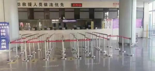 哈尔滨客运站：暂停售票、免手续费退票 →