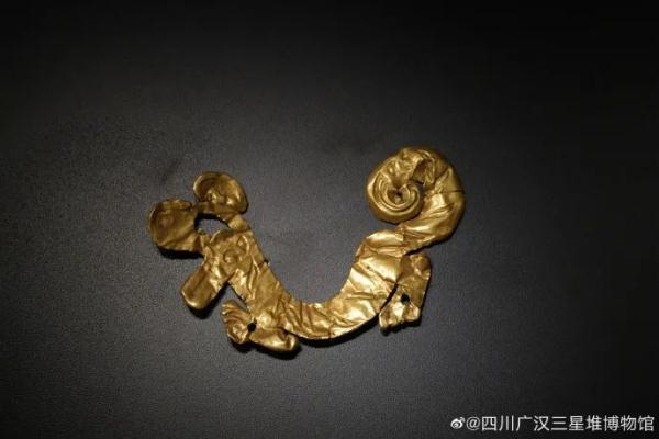 虎年限定！三星堆又上新，“虎头龙身”还叼着一把刀