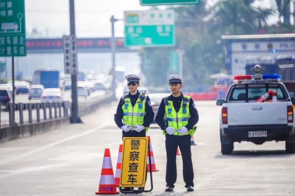 庆丰火车站图片