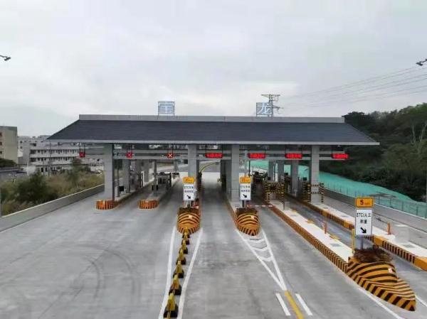 深圳外环高速公路深圳段二期正式通车！