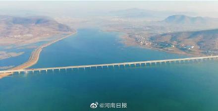 跨越南水北调中线水源地！丹江水库上最长大桥全线贯通