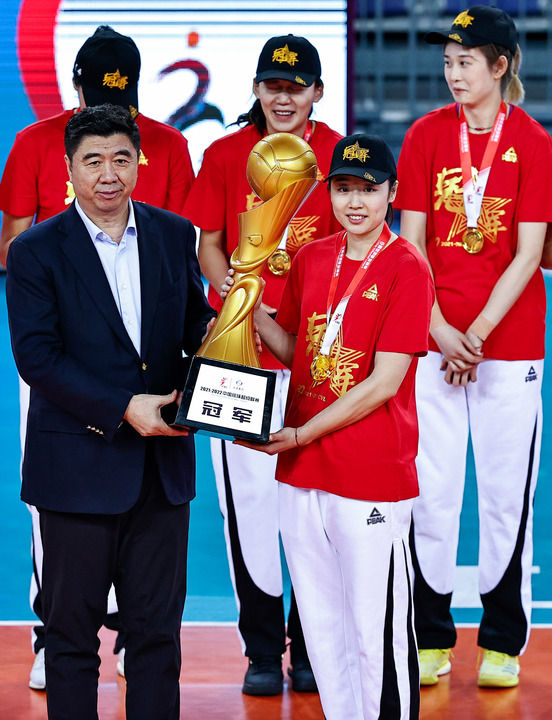女排联赛综合：女排超级联赛天津卫冕