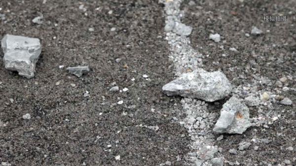 10岁男童被“天降石块”砸成十级伤残！