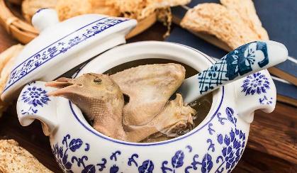 羊肉、牛肉靠边站,它才是冬天最该吃的肉!男补肾女补血,老人补钙~ 羊肉、牛肉靠边站,它才是冬天最该吃的肉!男补肾女补血,老人补钙~