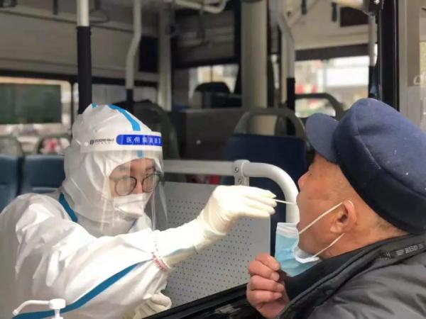 这就是郑州速度！二轮全民核酸每秒检测583人
