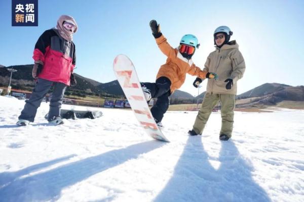 小蜗牛火了，这个动作又萌又飒！