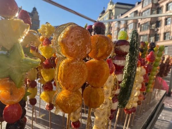 羊蹄、大蒜、五花肉，更猛的是…在哈尔滨，万物皆可“糖”！