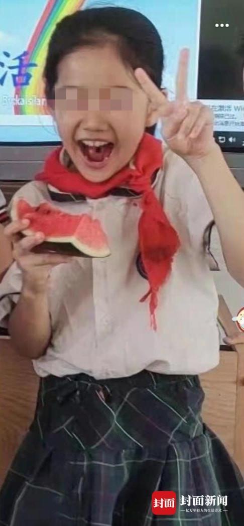 9岁女童被同学撞倒后身亡，父母含泪捐献7个器官