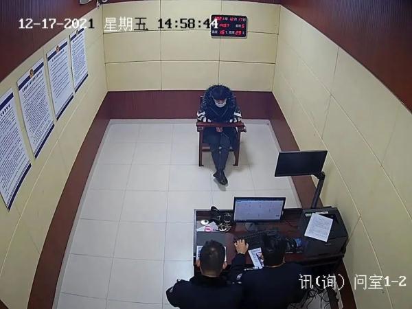 上海民警上门反诈，结果带走了“潜在被害人”…咋回事？