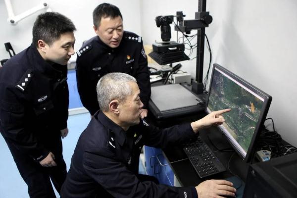 警察节，独家探访→