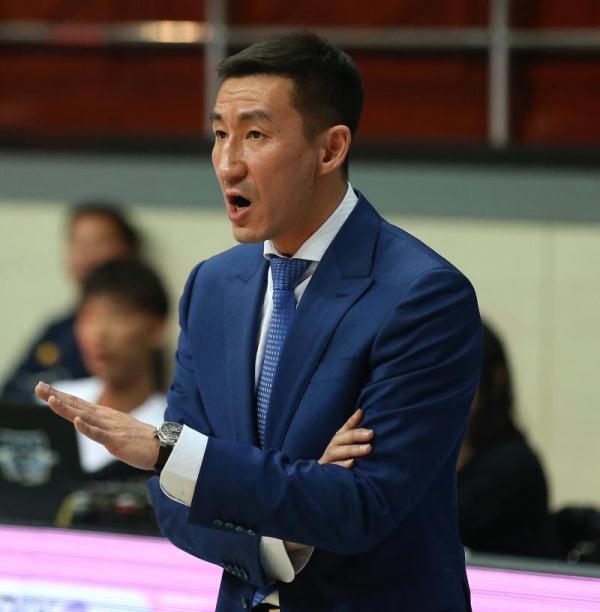 聚焦 | 张云松升任俱乐部常务副总 已到长春赛区督战首钢男篮 聚焦 | 张云松升任俱乐部常务副总 已到长春赛区督战首钢男篮