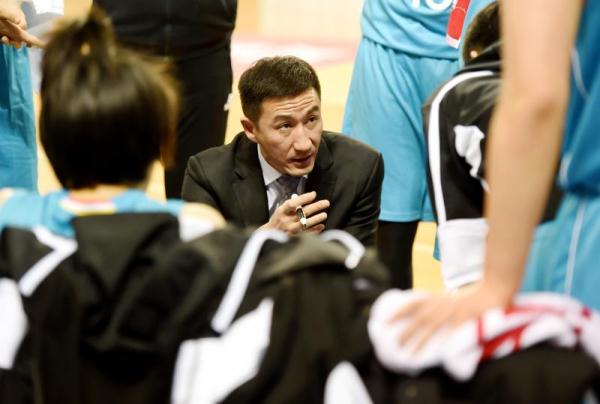 聚焦 | 张云松升任俱乐部常务副总 已到长春赛区督战首钢男篮 聚焦 | 张云松升任俱乐部常务副总 已到长春赛区督战首钢男篮