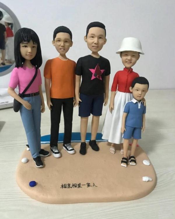 申聪与孙卓今满18岁 回看两个被拐家庭的错位时空