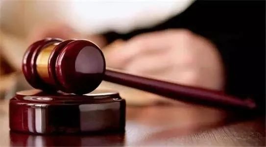 明知患艾滋病仍与卖淫男发生关系，男子被判刑！