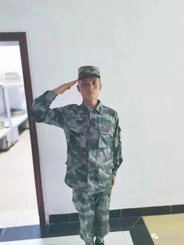 这个狙击手,服役第一年就荣立三等功 这个狙击手,服役第一年就荣立三等功