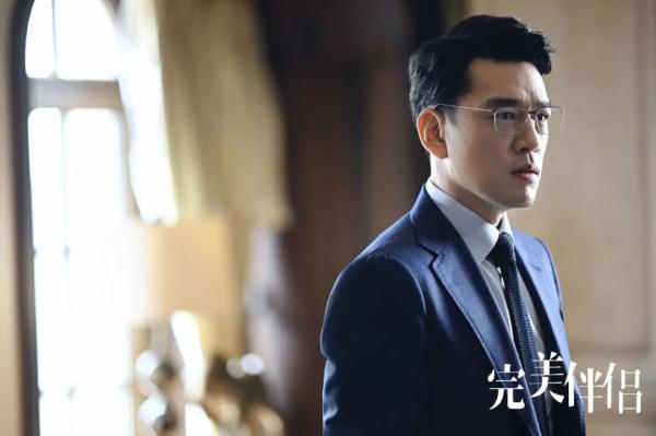 王耀庆：天生霸道总裁脸，却向往做宅男？