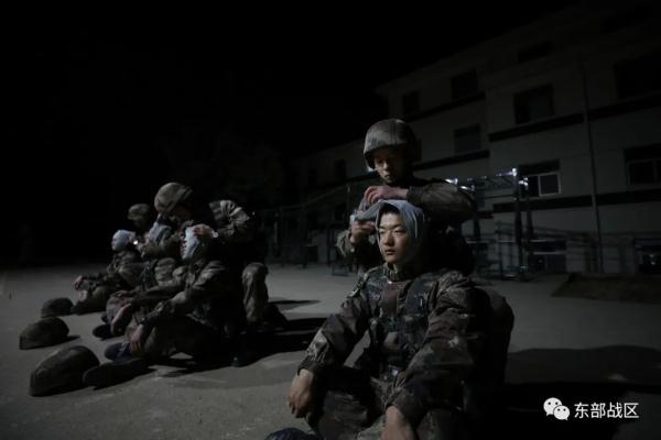 这个狙击手,服役第一年就荣立三等功 这个狙击手,服役第一年就荣立三等功