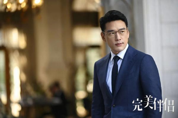 王耀庆：天生霸道总裁脸，却向往做宅男？