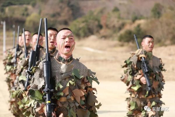 这个狙击手,服役第一年就荣立三等功 这个狙击手,服役第一年就荣立三等功