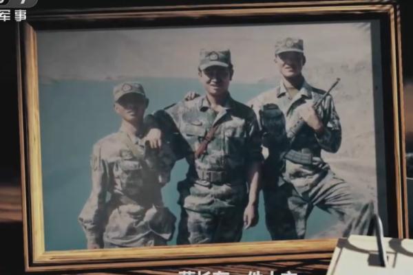 陈红军和孩子的第一张“合照”让全网爆哭,牺牲时“小红军”还没出生 陈红军和孩子的第一张“合照”让全网爆哭,牺牲时“小红军”还没出生