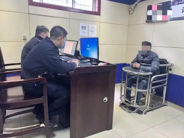 钥匙还敢放在门口地毯下?栽了 钥匙还敢放在门口地毯下?栽了