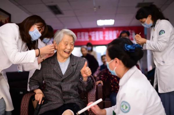 到2025年，重庆人的人均预期寿命将达到79.3岁
