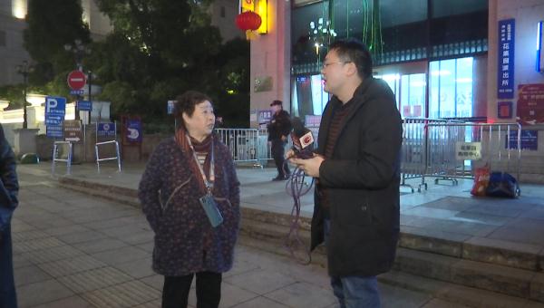 急,谁捡到了这个包?贵阳一阿姨打车搞丢皮包,里面存有重要密码! 急,谁捡到了这个包?贵阳一阿姨打车搞丢皮包,里面存有重要密码!