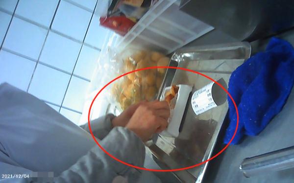 这家知名火锅店“翻车”了，很多人都曾吃过……