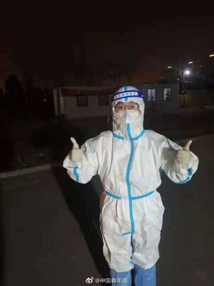 00后医学生两年后如愿参与抗疫