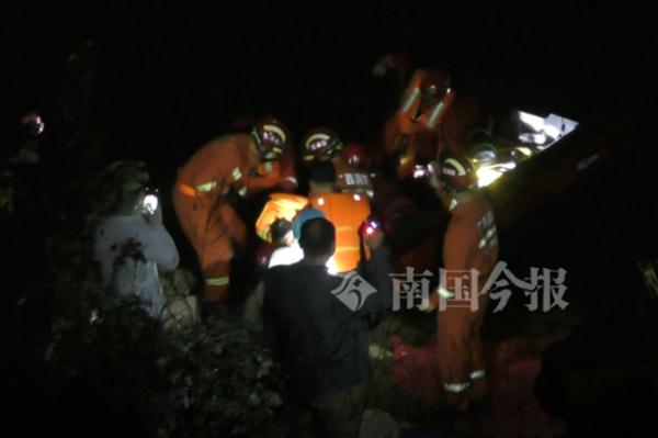 “砰”！静兰大桥下，钓鱼人突然听见一声巨响！江面还传来呼救声......