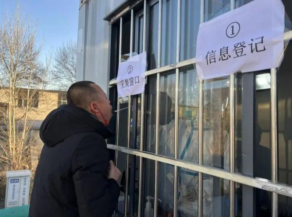 【焦点】多地调整为中风险地区!京藏高速银川南防疫卡口新设24小时核酸采集点! 【焦点】多地调整为中风险地区!京藏高速银川南防疫卡口新设24小时核酸采集点!