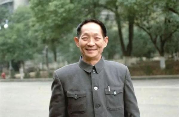 学霸爱跟学霸玩！袁隆平先生的高中同桌也是院士